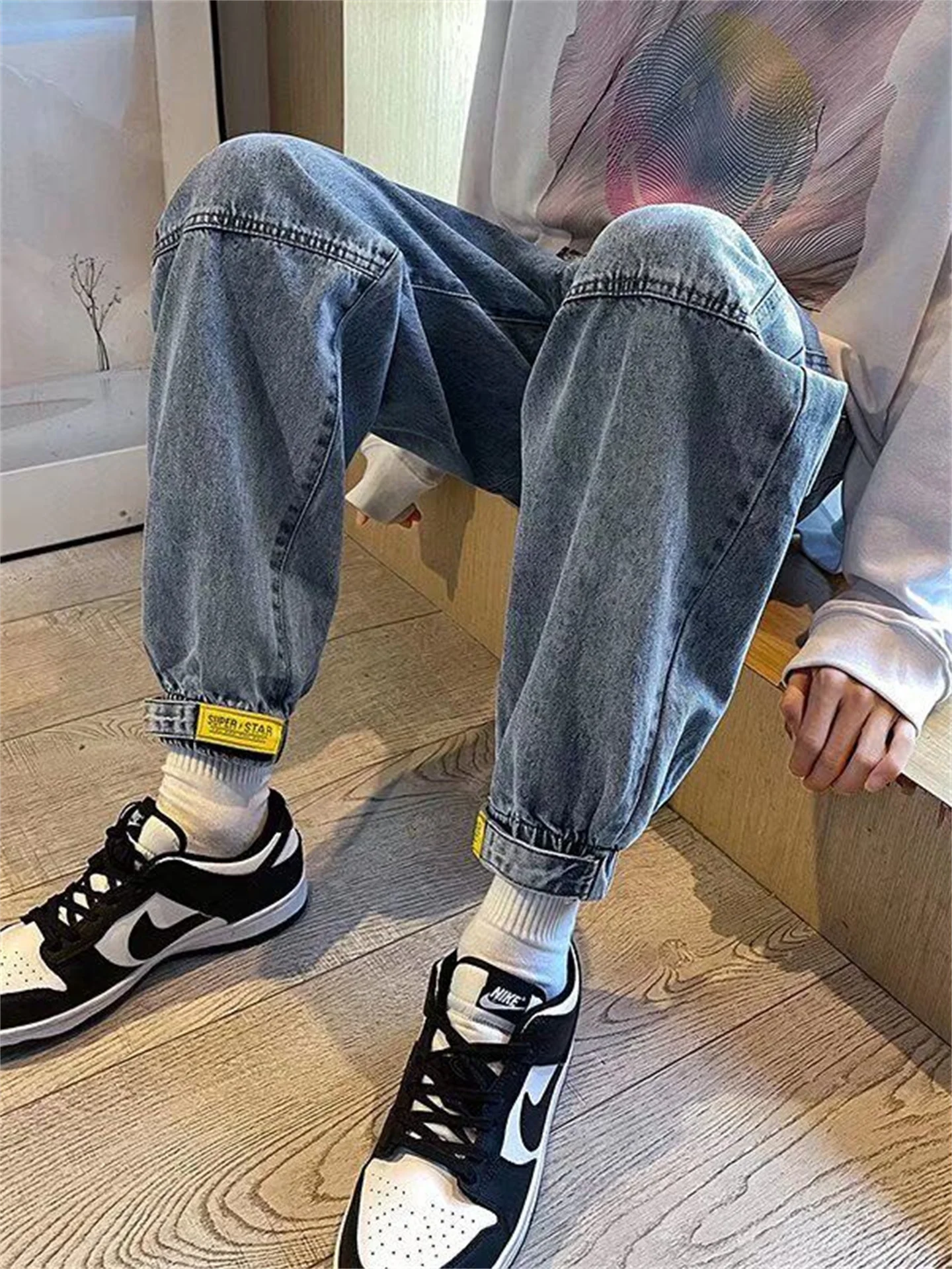 

Мужские джинсы свободного кроя с эластичным поясом, повседневные брюки-харланы на липучках, укороченные, модные, молодежные, для отдыха