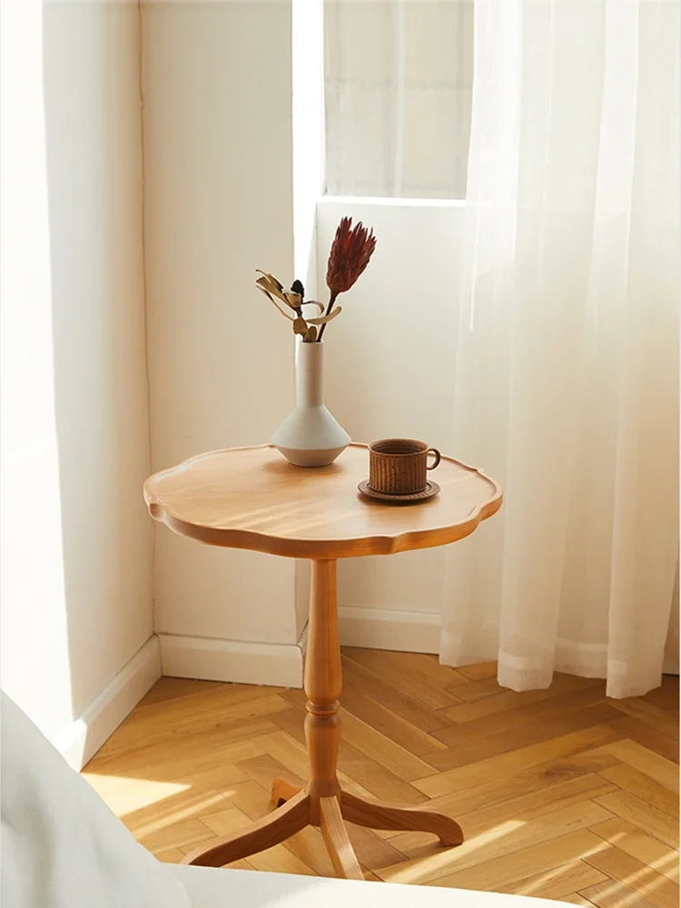 small round tables by the sofa, cherry wood coffee table, Nordic all solid wood antique style small apartment negotiation table