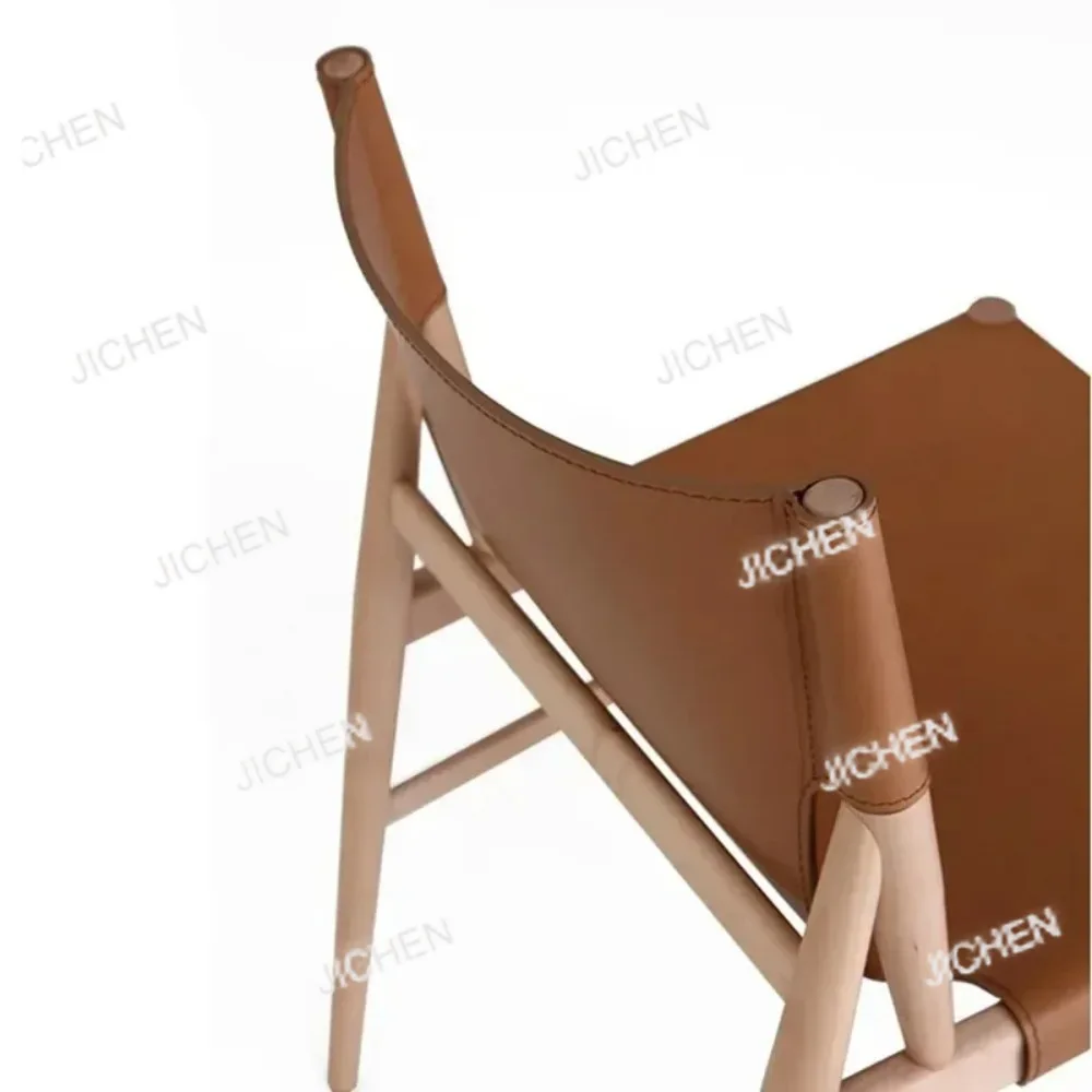 كرسي طعام مصنوع من الجلد ذو سرج إيطالي مصمم من الخشب البسيط كرسي طعام فاخر من الخشب الصلب أثاث منزلي من Sedie WKDC #5