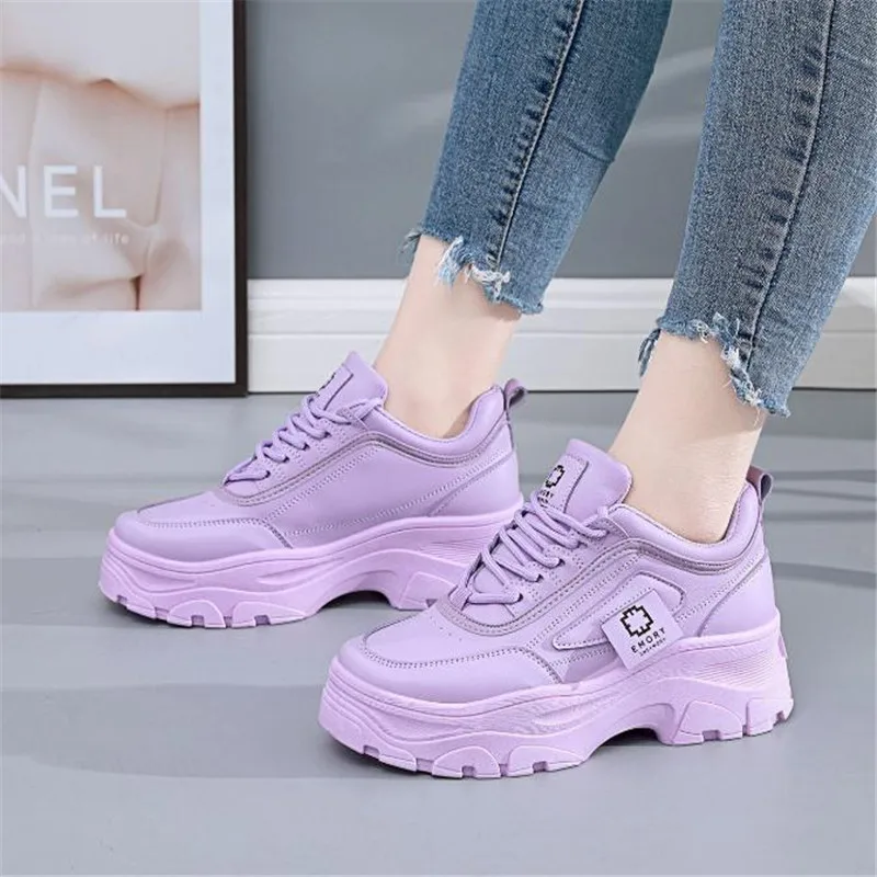 Sneakers grosse da donna scarpe Casual alla moda con lacci color caramella e piattaforma spessa a prova di altezza che aumentano le scarpe Casual