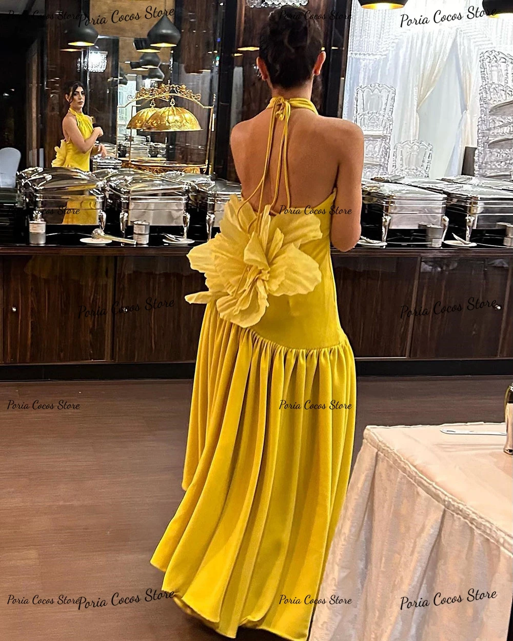 Customized High A-line Pleat Prom Gown Sexy Backless 3D Appliques Formal Party Dress Sleeveless Evening Dresses فساتين الحفلات