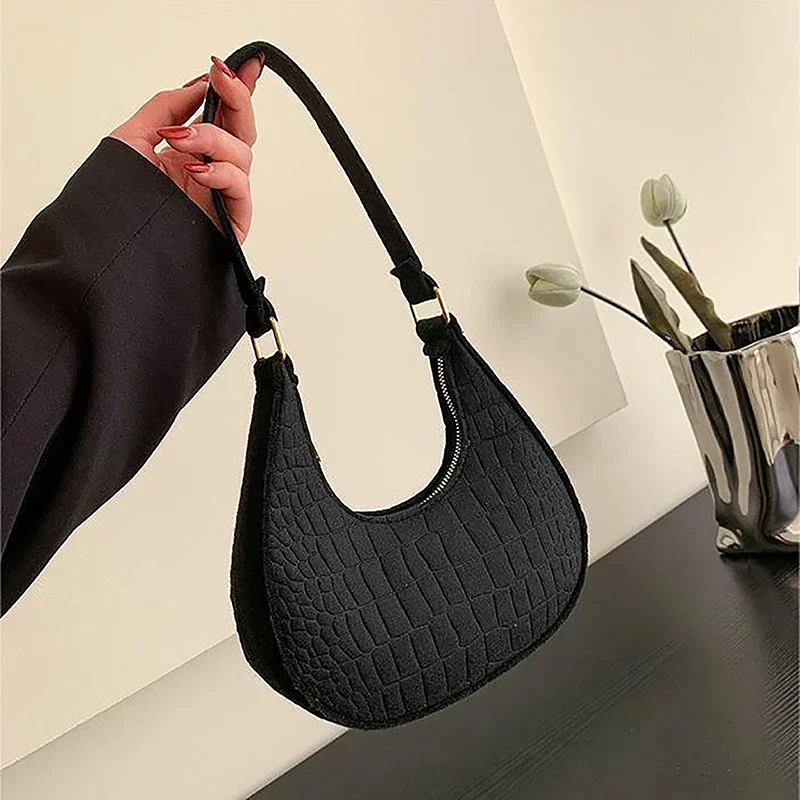 Women Pattern Underarm Bag Casual Shoulder Handbag Bag Fashion Korean Version Winter Purse Lightweight