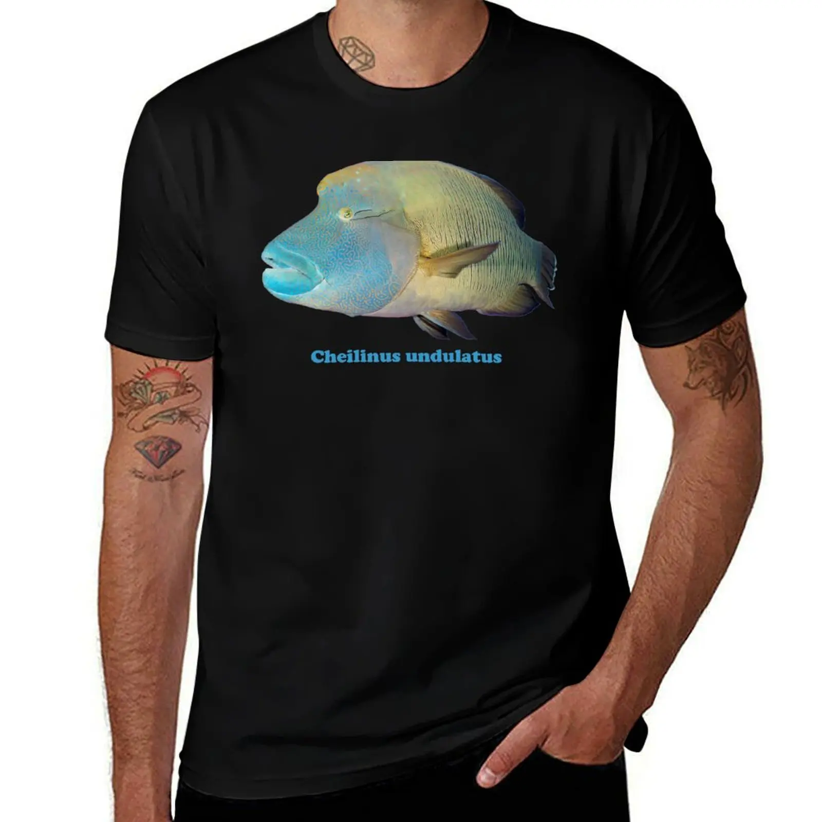 

Napoleon Wrasse - Cheilinus undulatus II T-Shirt t shirt man cotton man t shirts for men casual T-Shirt