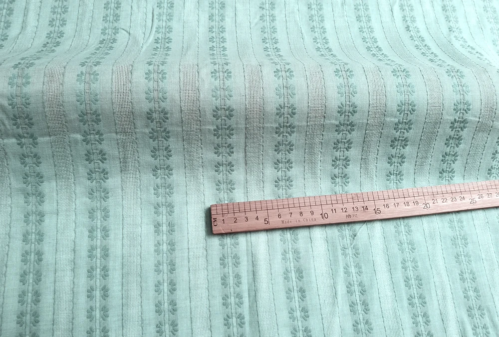1 Meter x 1,4 Meter Blumen-Jacquard-Baumwollgaze-Stoff für Hemden im Sommer – Detail 9