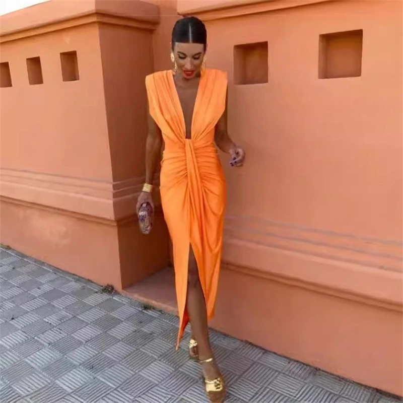 2025 エレガントな女性のサテン V ネックプリーツノースリーブミディドレスファッション