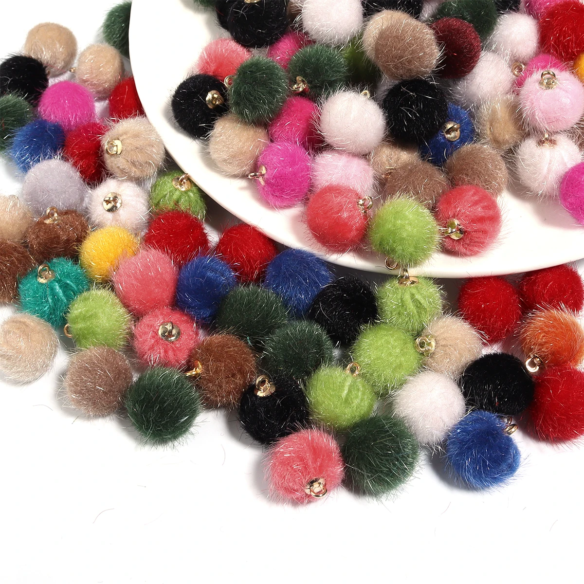 20 Stück bunte Plüsch-Fellkugeln, Perlen, Anhänger, Pompon-Perlen für DIY-Halsketten, Ohrringe, Armbänder, Schmuckherstellung – Detail 7