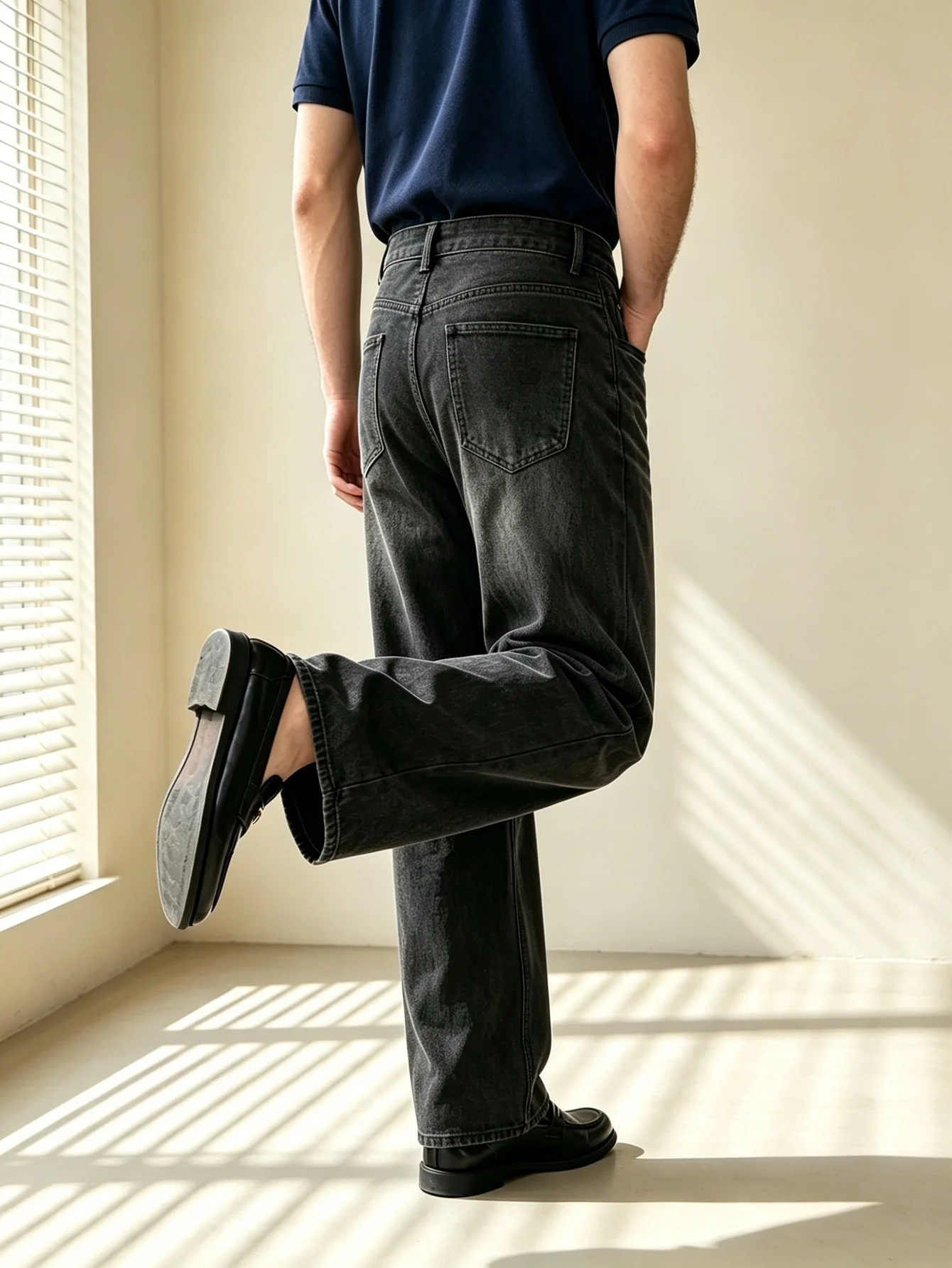 Pale Vintage Wash Y2K Trendy American Street Straight Oversized Denim Trousers Elastic Adjustable Waist Skate City Outfit, Nice