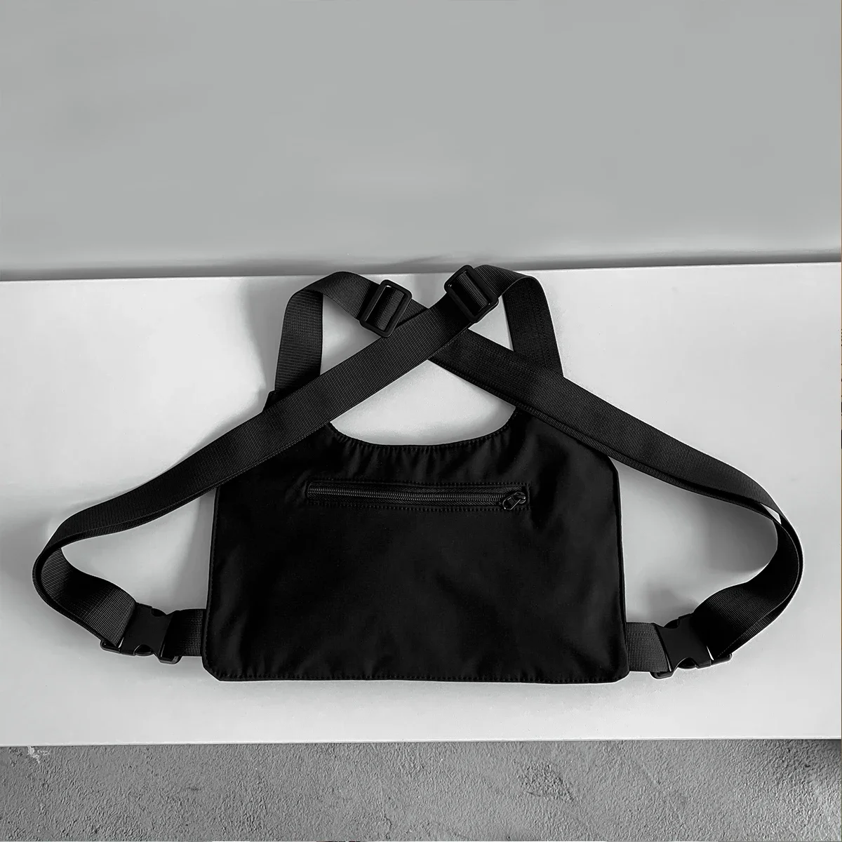 حقيبة صدر عملية مضادة للسرقة، حقيبة ظهر من النايلون خفيفة الوزن، جيب مخفي، حزام قابل للتعديل للسفر في الهواء الطلق، حقيبة صدر عملية