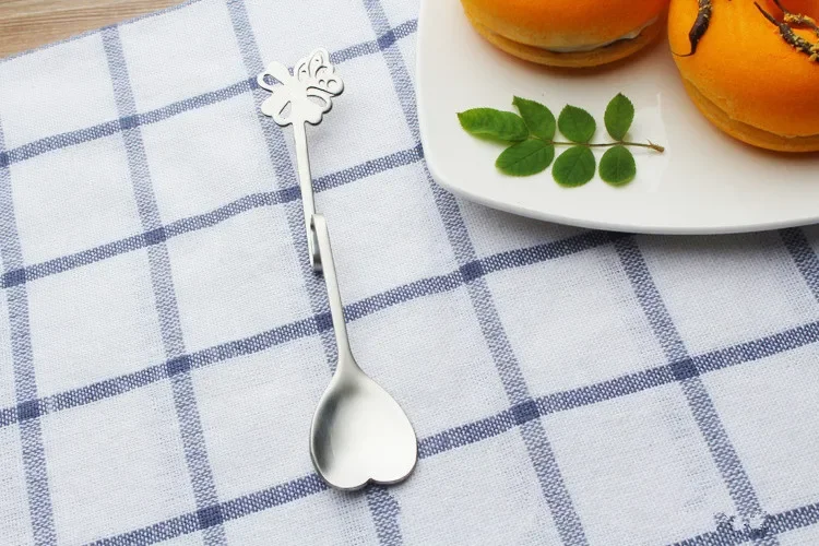 

Stainless Steel Cherry Flower Heart Scoop Coffee Spoon Gifts Kitchen Dessert Tea Accessories Tableware Decoration OK 0586