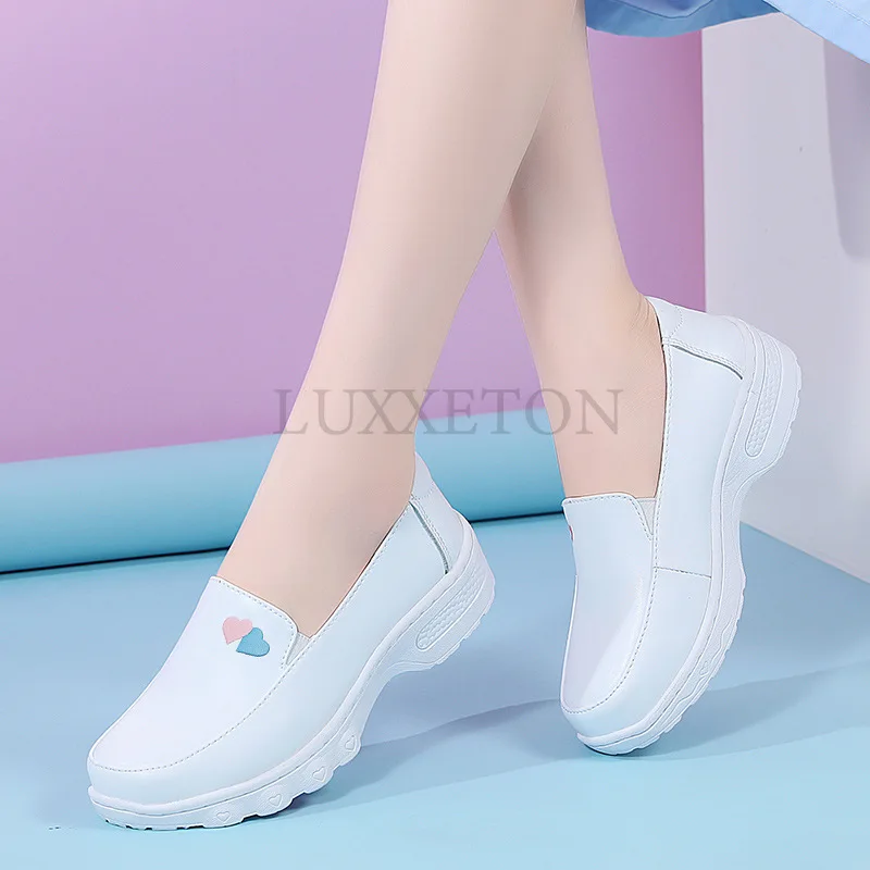 Genuine Thick Soled Nurse White Shoes for Women Soft Soled Lightweight Casual and Breathable Hospital Work Shoes