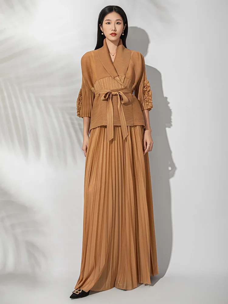 Miyake Plissee 2 Stück Set Frauen Gespleißt Tops + Kleid Lose Elegante Chic Stil Neue Frühling 2025, Einfarbig Weibliche Kleidung