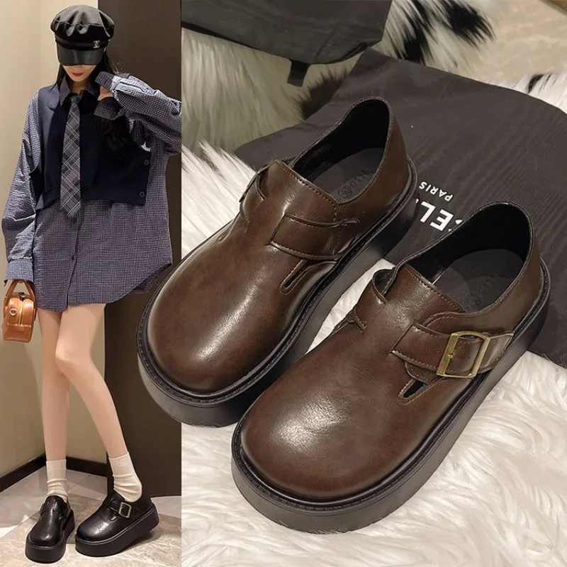 

Thick Sole Single Shoes For Women Sponge Cake Women's Shoes Soft Sole Mother's Comfortable Round Toe Retro Women's Leather Shoes