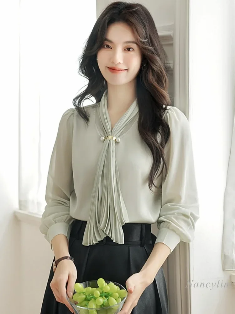 Light Green Long-sleeved Chiffon Blouse Women's Spring and Autumn Top New Light Luxury High-end Commuter Professional Inner Top