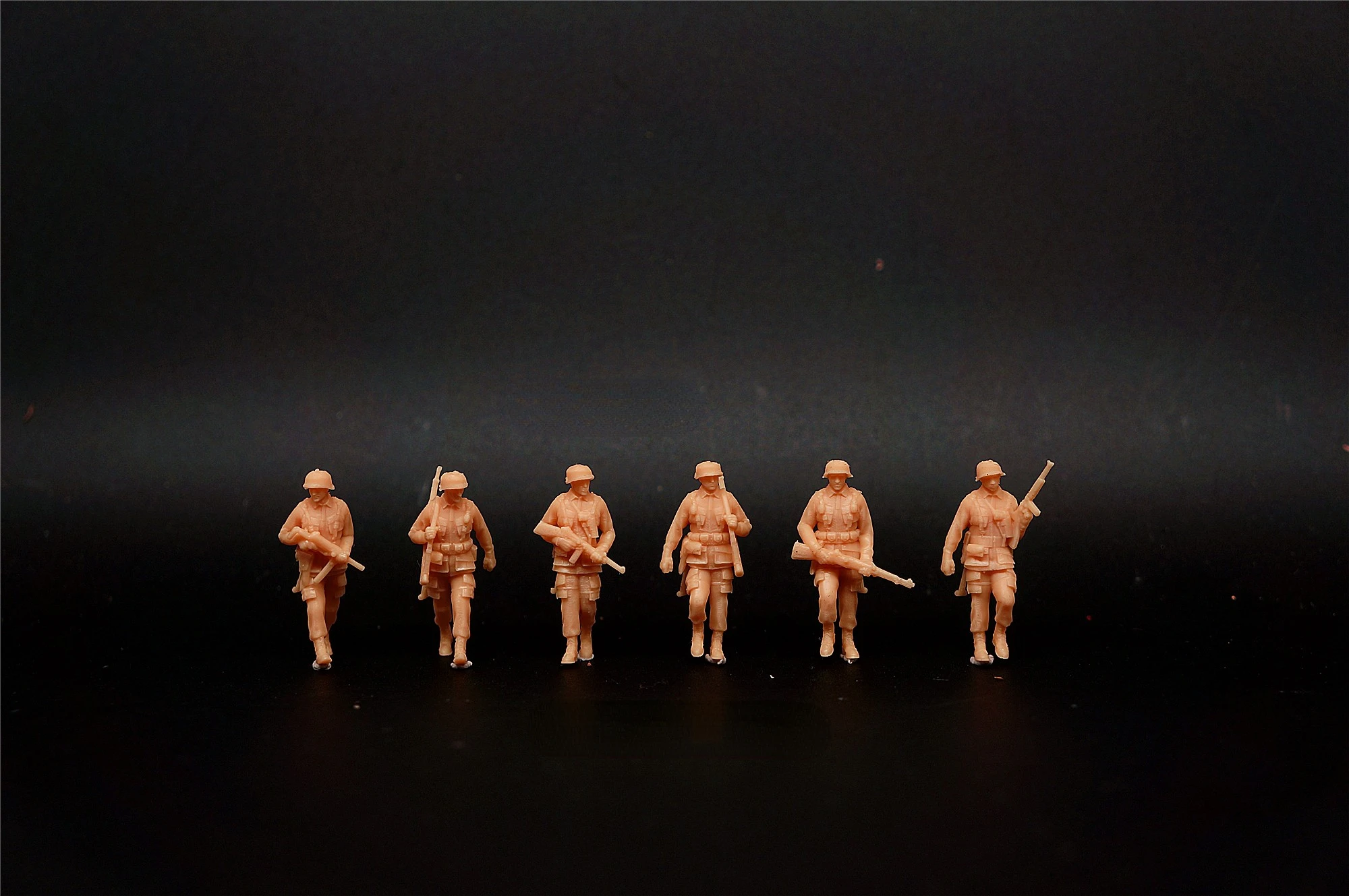 

1/72 US Infantry Walking Posture 6-Person Genome (Soldier Genome)