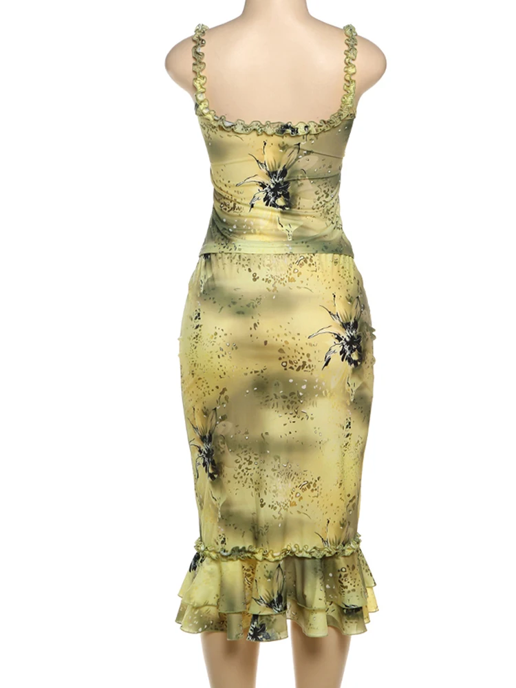 Macheda ファッションパッチワーク 2 点セット女性フリルエッジローネックバックレストップス + ティアードヘムミッドスカートシャーリングエレガントな衣装