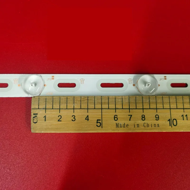 10 جزء/الوحدة ل 42 "- 55" 58 سنتيمتر 7 مصباح 3 فولت الألومنيوم 18 مللي متر مسافة المصباح 8.5 سنتيمتر يمكن قطعها تعسفي LCD إضاءة خلفية للتلفاز بار 100% جديد