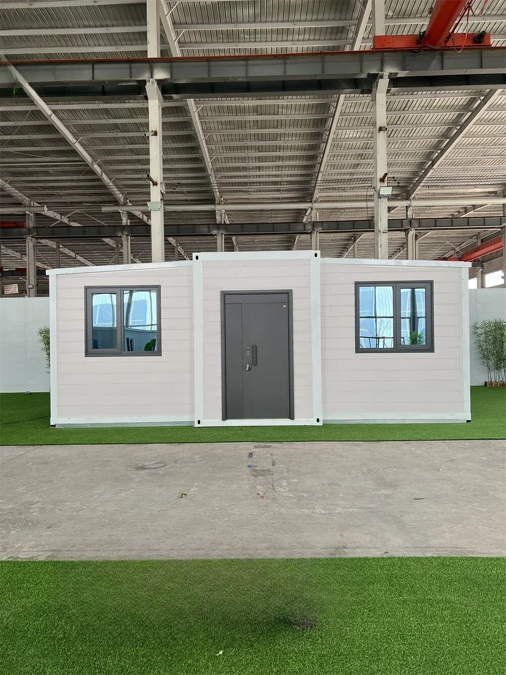 20ft 40ft Double Wing Expandable Container House with Living Room Prefab Easy Installation Tiny Home