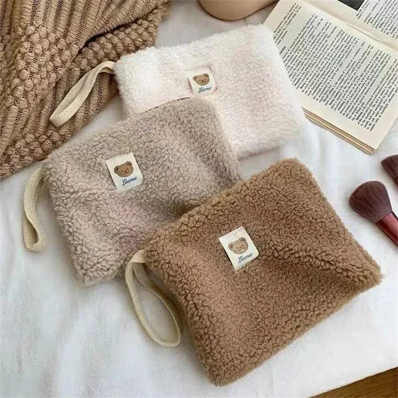 Cute Plush High-capacity Bear Icon Travel Cosmetic Lipstick Storage Bag Women Makeup Kits Handbags Wallet Pencil Case Pouch Bags