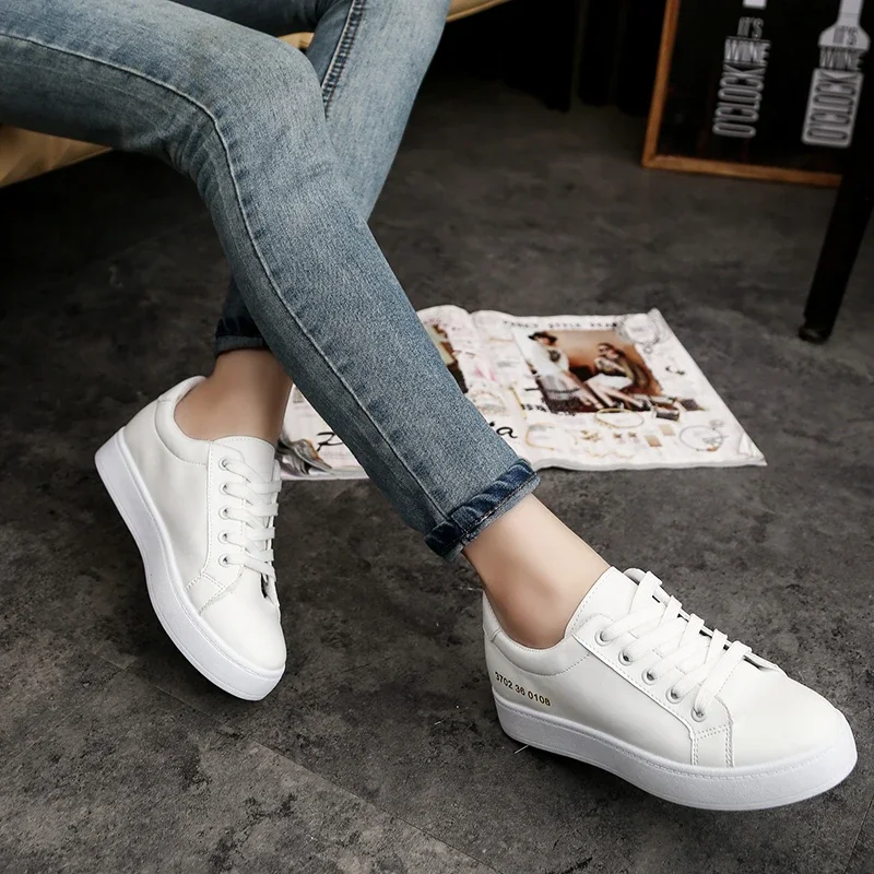 Trainer Summer New Women High Quality Luxury Designer Casual Shoes Fashion Platform White Sneakers Woman Sports Shoes