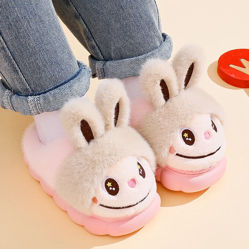

Детские тапочки Домашняя обувь ​ Тапочки с героями мультфильмов и чехлом на каблуке, зимняя обувь для девочек, теплая нескользящая розовая коричневая обувь, размер 24-41