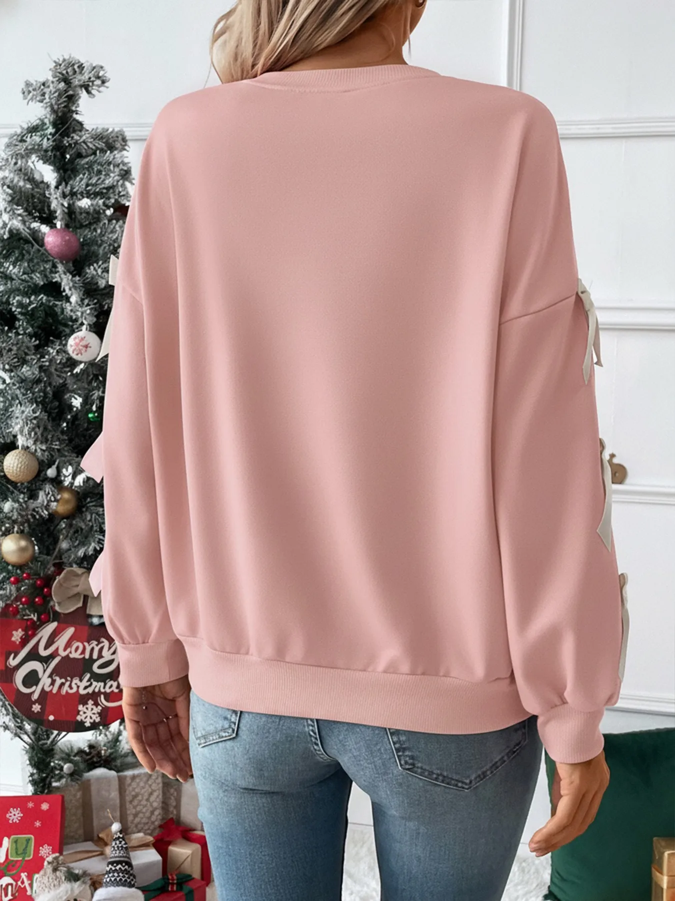 Round Neck Bow Sweatshirt Regular Length Sweet and Fresh with Pullover Patchwork Regular Sleeve Autumn Loose Fit Women Hoodie