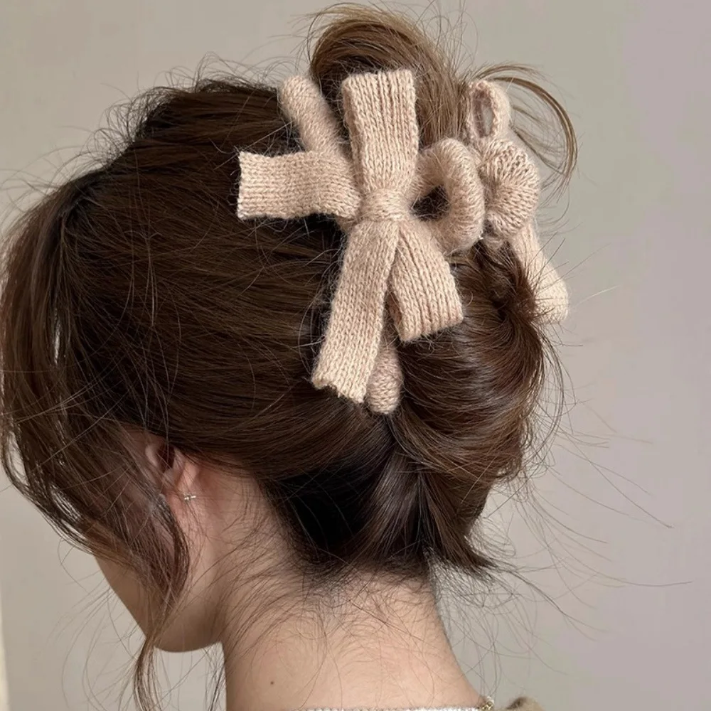 Autumn and Winter Plush Bowknot Grab Clip Knitted Wool Claw Clip Hair Accesories for Women Girls Ponytail Holder Headwear