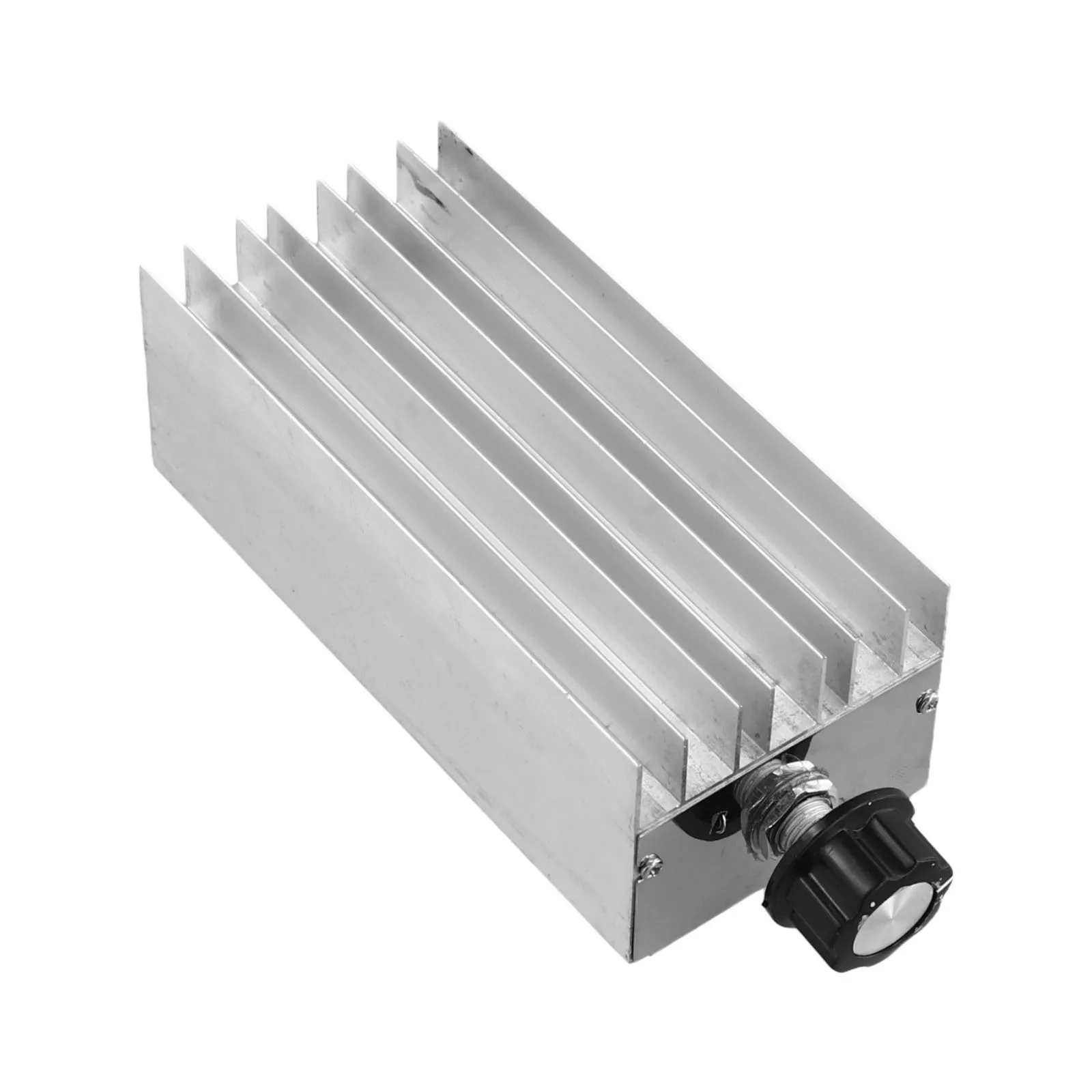 يقدم منظم الجهد الإلكتروني الذكي هذا إدارة فعالة لدرجة الحرارة أثناء استخدام عملي واسع النطاق