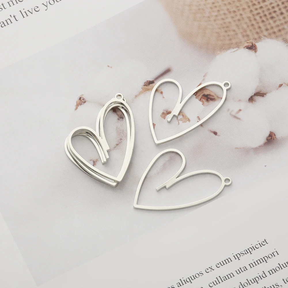 10Pcs Raw Brass Hollow Love Heart Charm Pendant for Necklace Handcraft Jewelry Making Findings