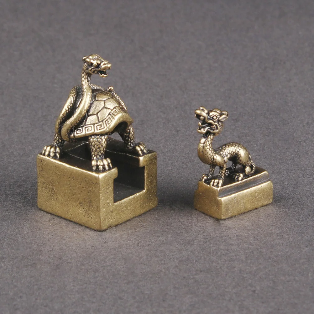 

Ornaments for Living Room Retro Vintage Desktop Decor Copper Brass Handiwork Figurines Office