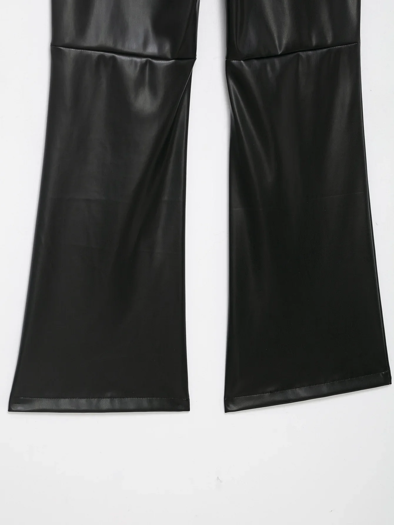 2025 Winter New Women's Casual Fashion Simple Low-Waisted Sexy Slim Fit Faux Leather Bow Flared Pants