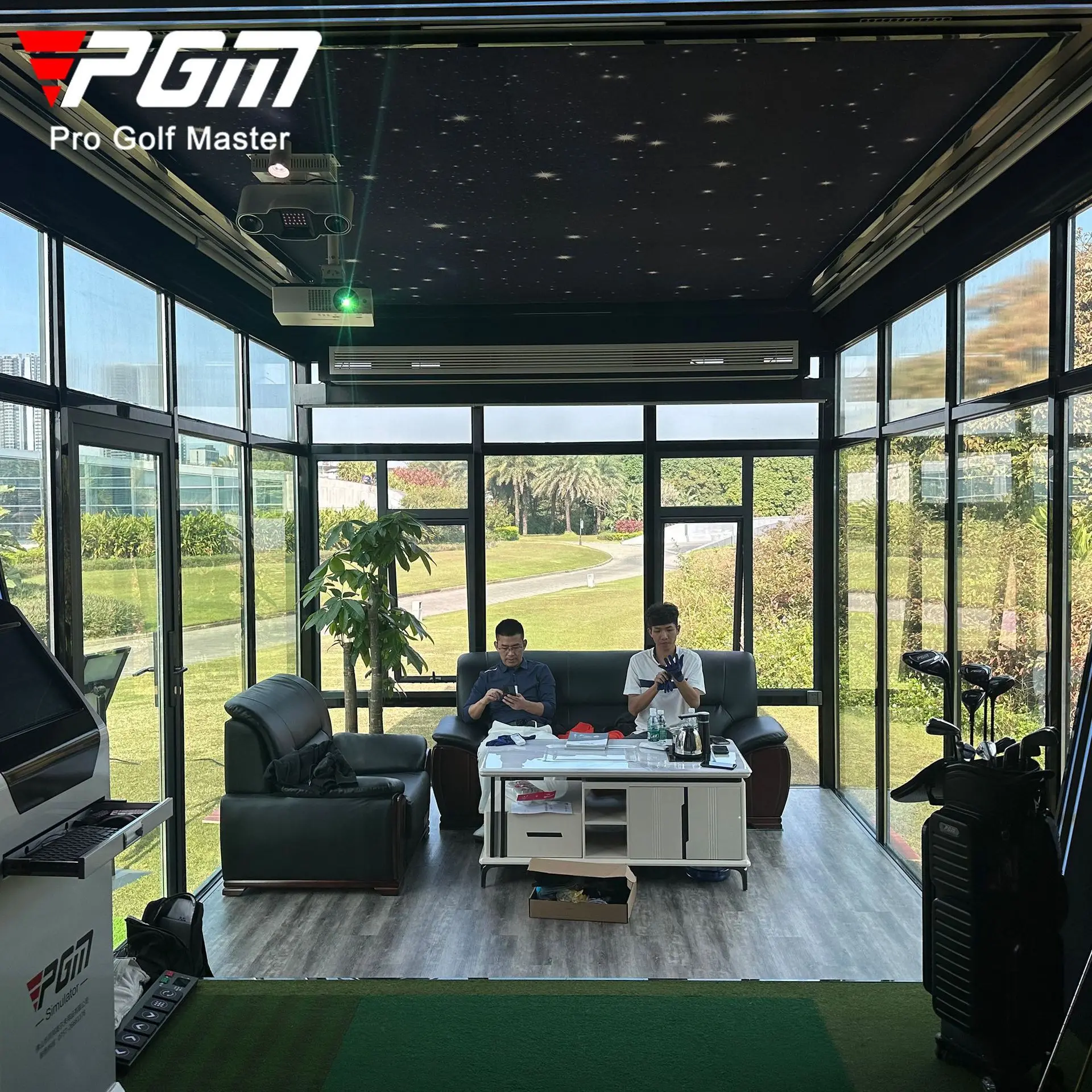 Picture 6: PGM golf emulator mobile room steel structure sun room high speed camera 4K laser high definition 3D picture full set