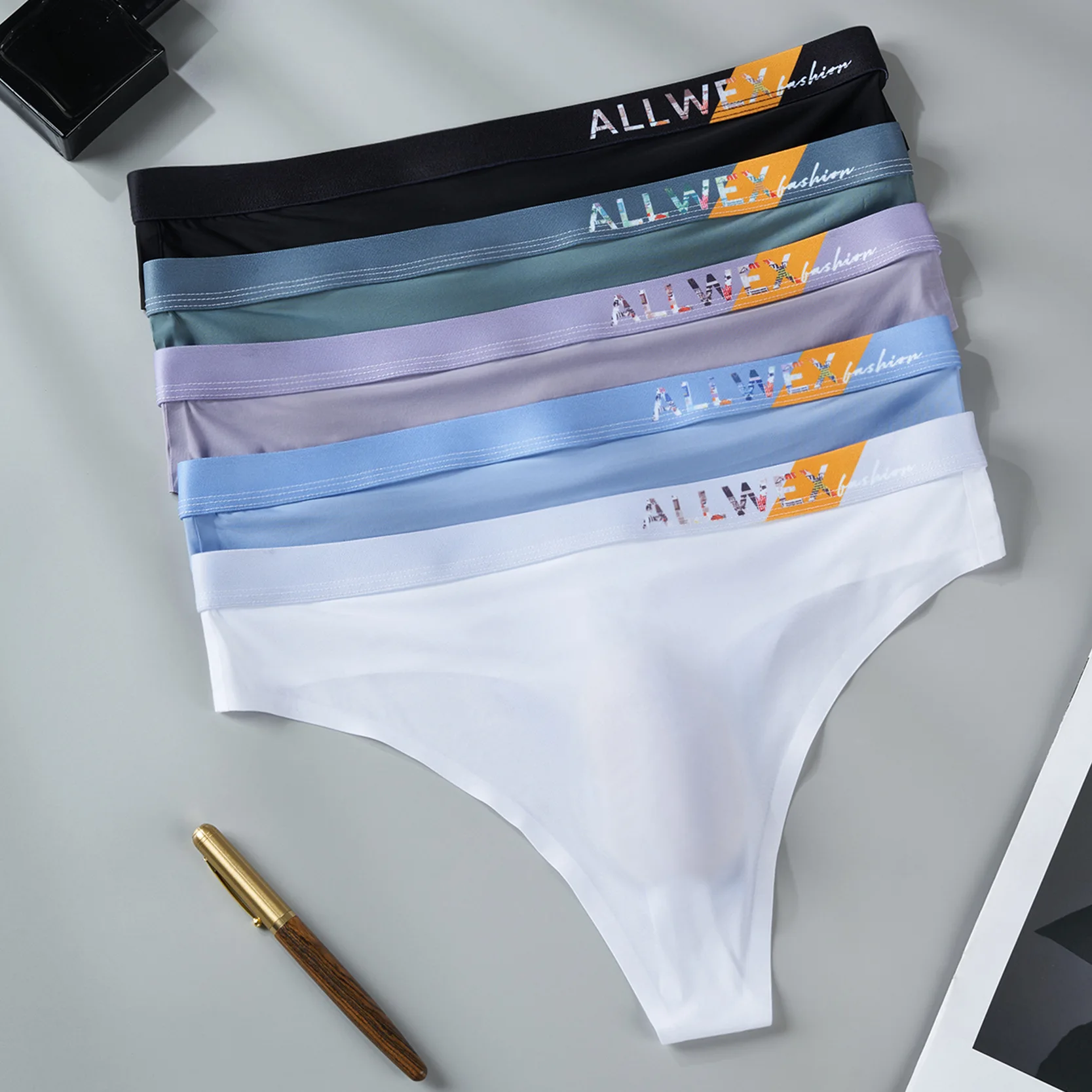 Mens Ice Silk Seamless G-string And Thong Sexy 3D Pouch Low Rise T-Back Underpants Ultra-Thin Breathable Quick Drying Panties