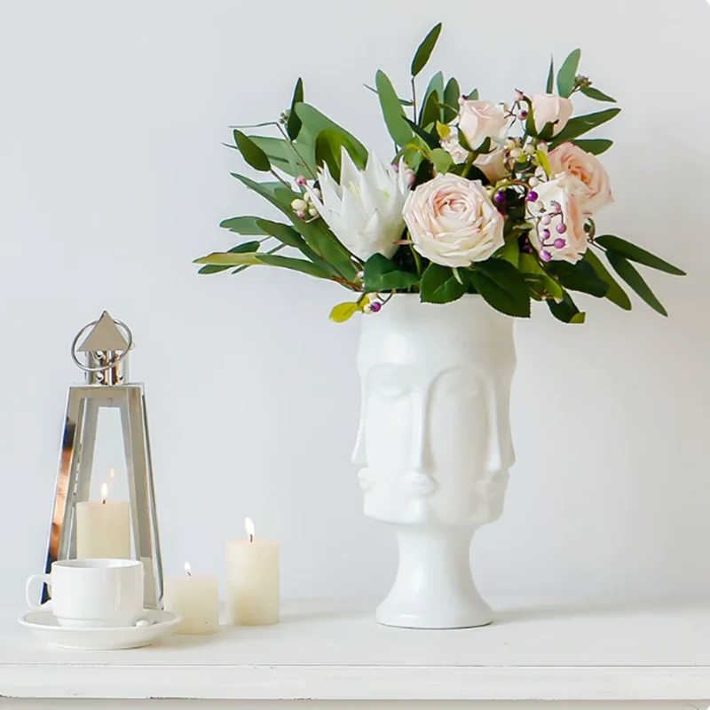 Nordic art ceramic vase creative black and white ceramic face vase decoration home decoration crafts porcelain vase decoration