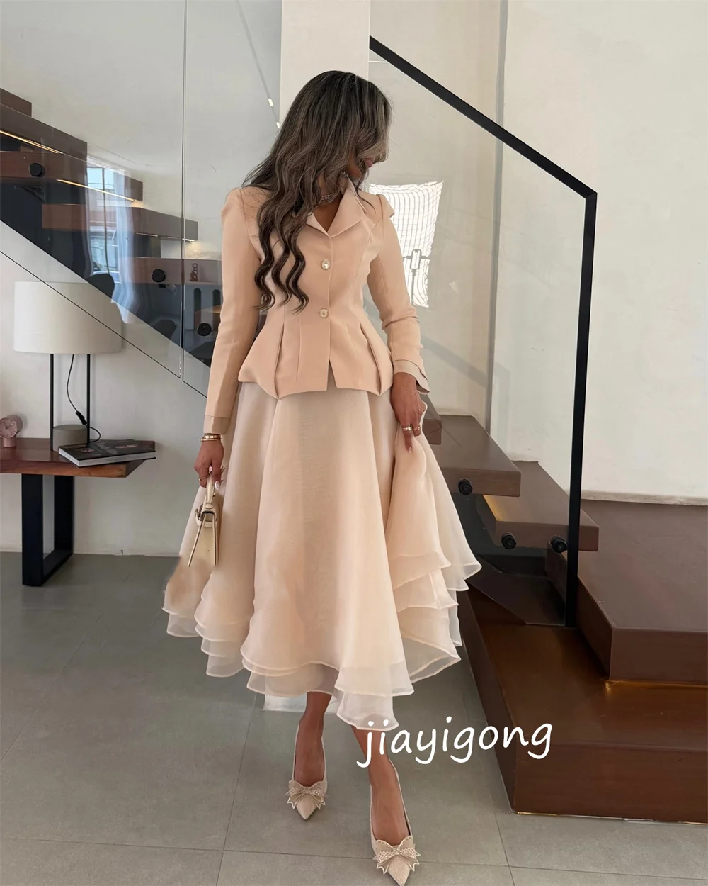 تخصيص الطراز الحديث جيرسي زر الطية ألف خط الخامس الرقبة فساتين متوسطة الطول مناسبة مخصصة رائعة بسيطة البريق #2