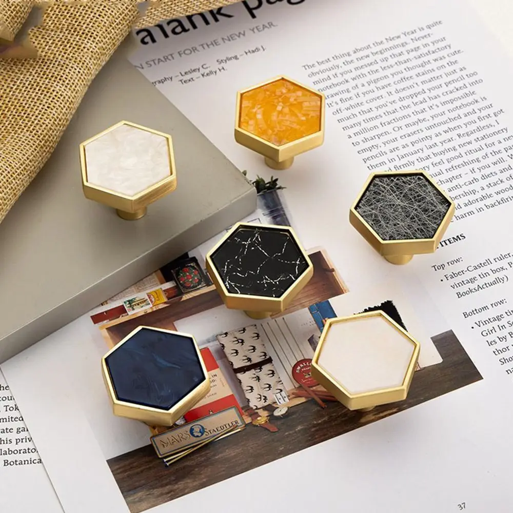 Creativity Single Hole Cabinet Knob Hexagonal Zinc alloy Door Pull Handles Colorful Nordic Modern Drawer Knobs Furniture