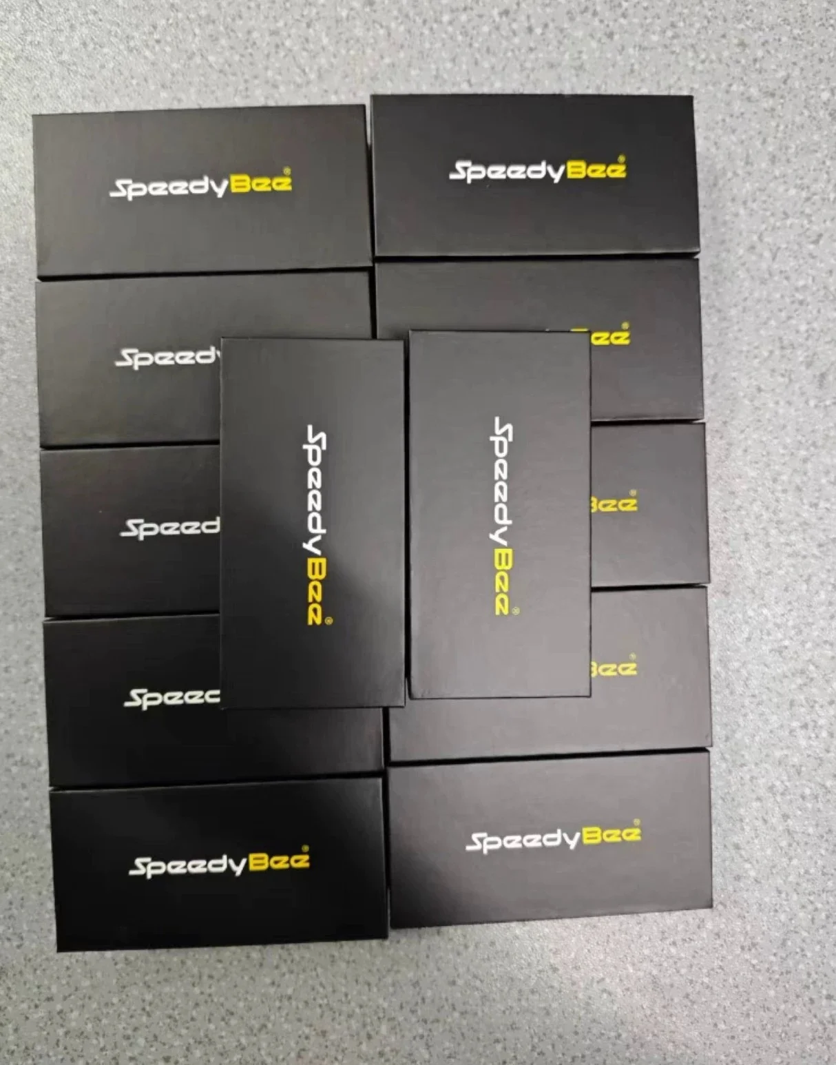 1-pcs-lot-nouveaute-speedybee-f405-aio-40a-25x25mm-controleur-de-vol-fc-pour-drones-freestyle-fpv-telecommande-jouet-bricolage