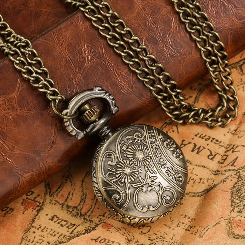 Vintage Mini Size Clock Transparent Cover Men Women Retro Quartz Pocket Watch Arabic Number Display with Necklace Chain