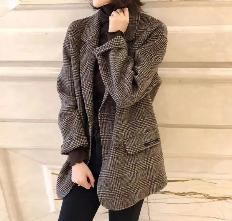 

Осенне-зимнее шерстяное пальто в клетку, женский студенческий костюм, шерстяная куртка, корейская версия, маленький размер, чистый цвет, обычный тип