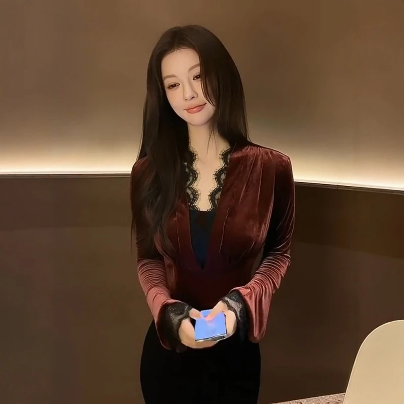 

Вельветовая кружевная блузка с V-образным вырезом и вставками, приталенная, женская, осенне-зимняя, новая, премиум-класса, базовая, с длинным рукавом, в стиле Ins.