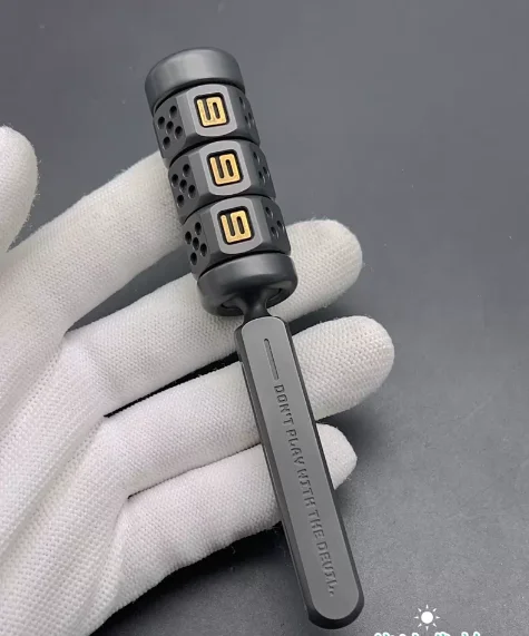 Used EDC Lautie Grand Slam Zirconium Alloy Material EDC Decompression Toy