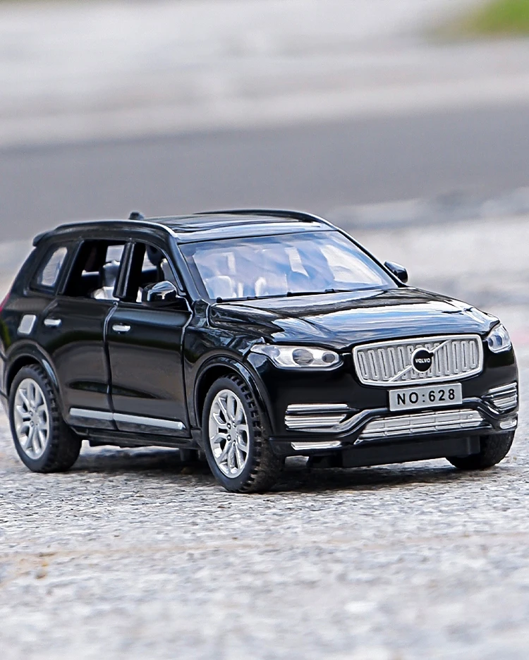 1:32 XC60 XC90 SUV Off-road Diecast Alloy Car Model Toy Cars Sound Light Pull Back Car Vehicle Children Toy Collection