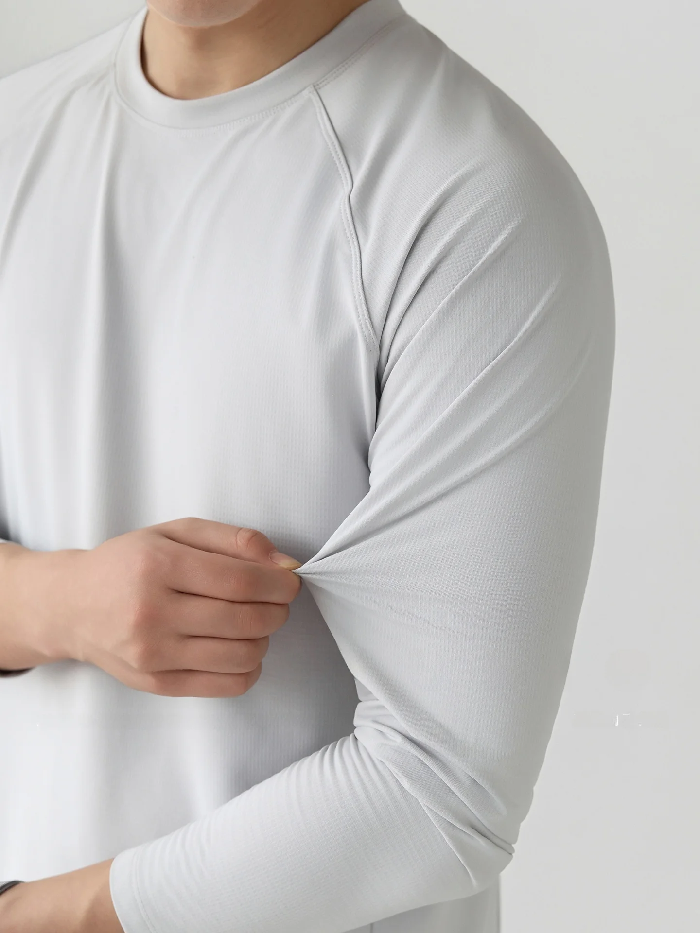 Men's Long Sleeve Running Training T-shirt High Elasticity Seamless Splice Structure Quick Dry Textured Fitness Outdoor Wear