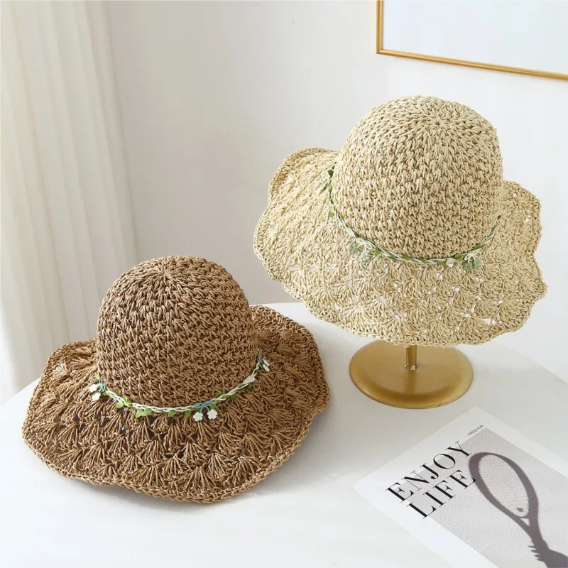 

New woven foldable sunshade hat women's face covering and seaside