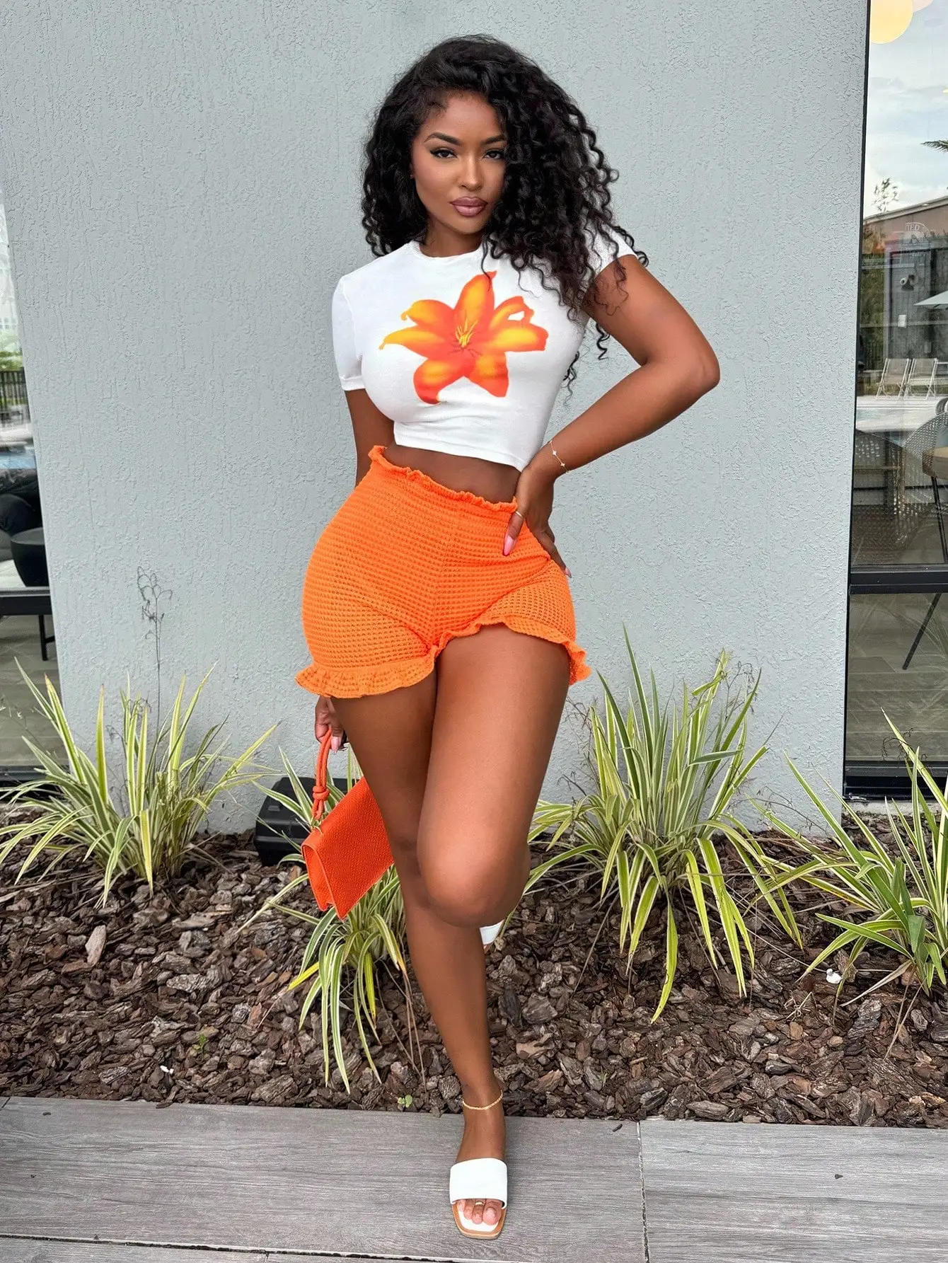 Conjunto de Top Cropped Floral de Verão para Mulheres e Shorts com Babados Laranja, Roupas Casuais para Praia