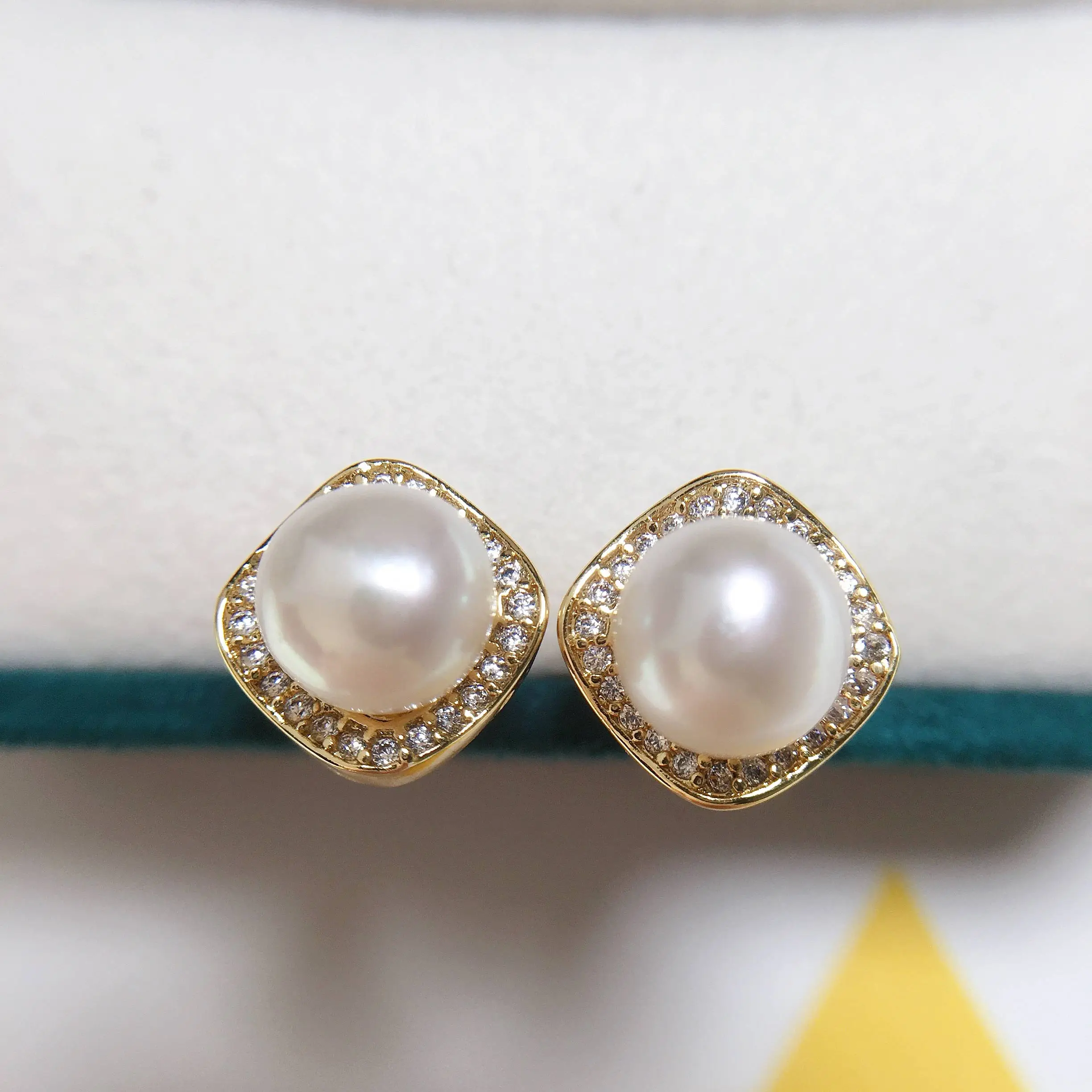 ZHBORUINI 2024 Square Pearl Earrings For Women Real Freshwater Pearl 925 Silver And Glod Plating Stud Earring Wedding Jewelry