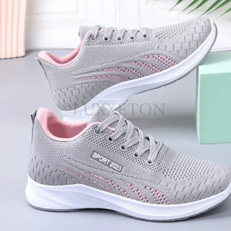 Mesh Casual Soft Sole Lightweight Running and Sports Shoes for Comfortable and Breathable Flat Bottomed Outdoor Fitness Shoes