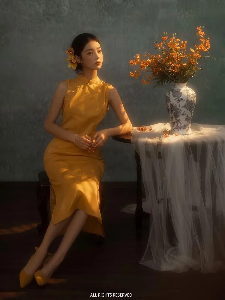 

New Vintage Chinese Yellow Photography Studio Portrait Art Clothes National Style Atmosphere Individual Fashionable...