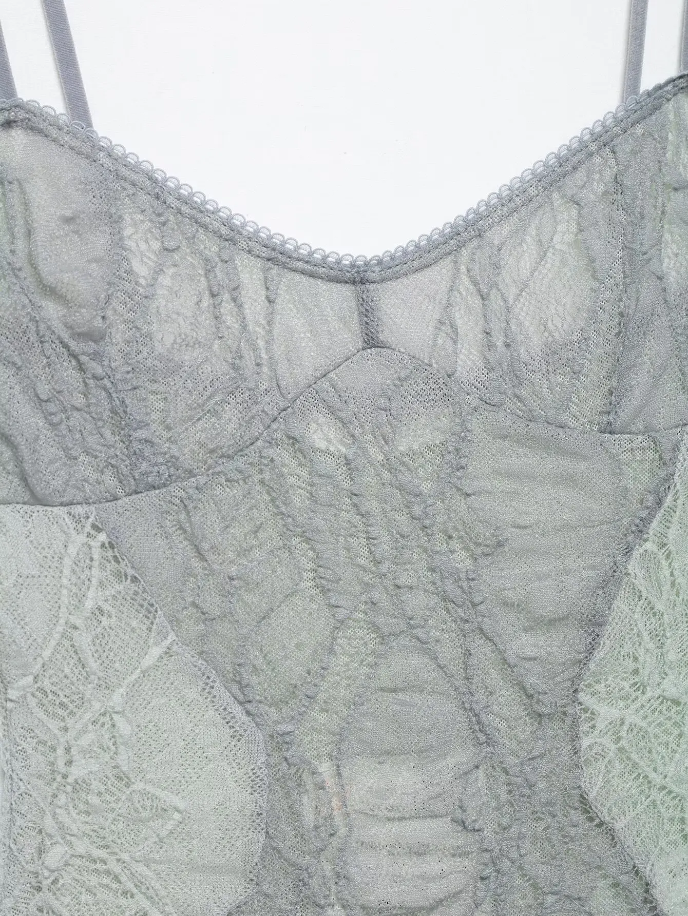 HH Eleganter Lässiger Grauer Spitzen-Bodysuit, Damen Transparenter Mesh-Top mit Spaghettiträgern, Sexy Sommer-Ästhetik Ausgeh-Oberteil – Detail 8
