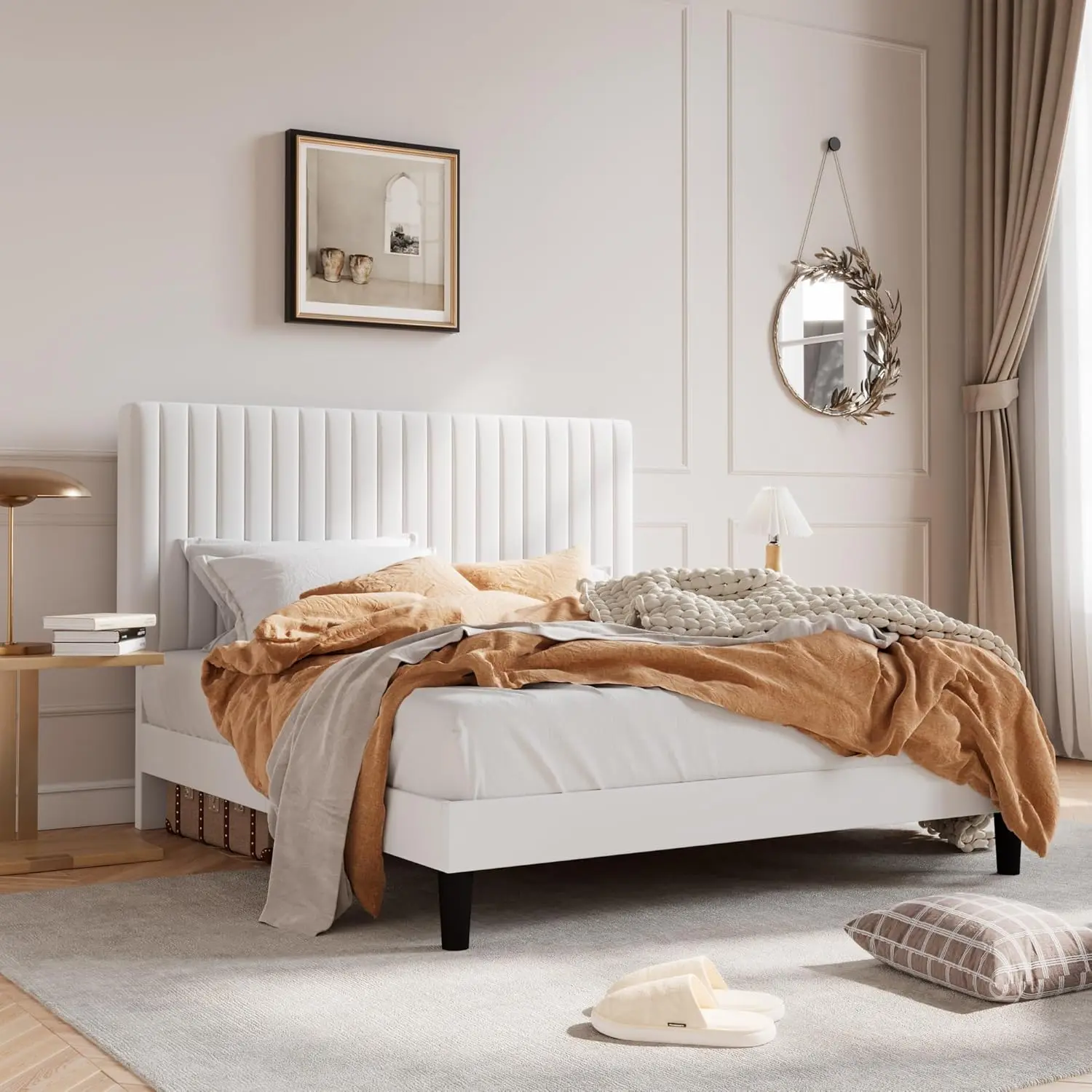 Queen Gestoffeerd Platform Bedframe Met Verticaal Kanaal Getuft Fluwelen Stof Verstelbaar Hoofdeinde, Houten Lamellen Ondersteuning, Wit