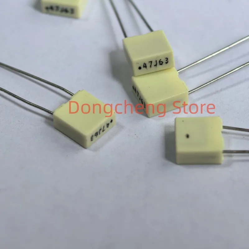10 шт./50 шт. оригинальный новый KEMET AV ARCOTRONICS R82 0,47 мкФ/63 В 470nf u47 474 пленочный конденсатор шаг 5 мм